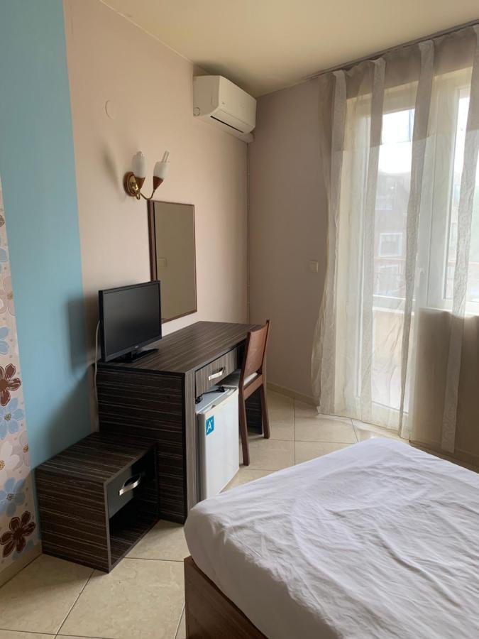 فارنا Семеен Хотел Брилянс - Family Hotel Brilliance المظهر الخارجي الصورة
