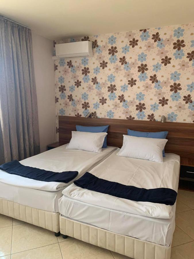 فارنا Семеен Хотел Брилянс - Family Hotel Brilliance المظهر الخارجي الصورة