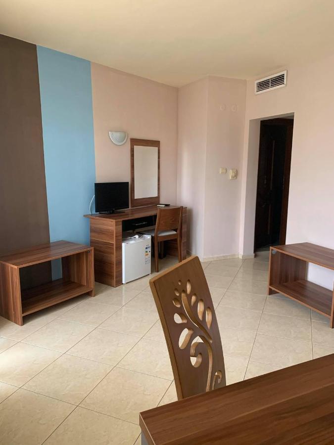 فارنا Семеен Хотел Брилянс - Family Hotel Brilliance المظهر الخارجي الصورة