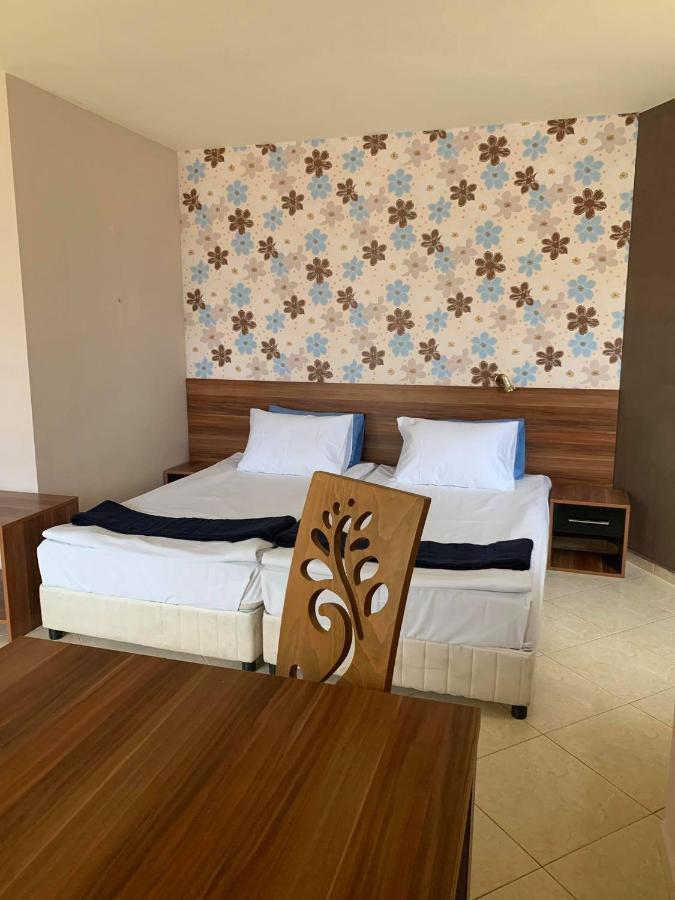 فارنا Семеен Хотел Брилянс - Family Hotel Brilliance المظهر الخارجي الصورة