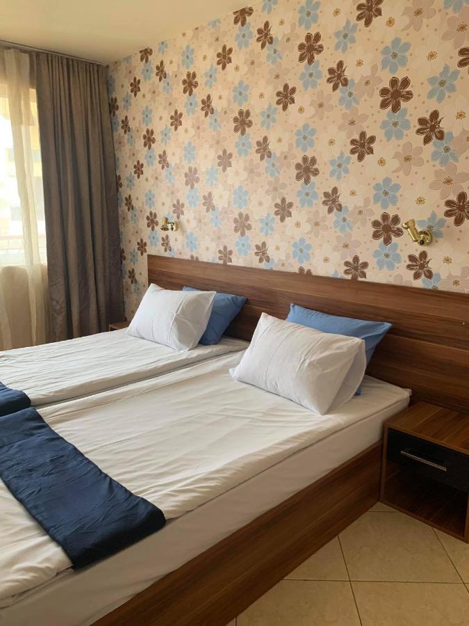 فارنا Семеен Хотел Брилянс - Family Hotel Brilliance المظهر الخارجي الصورة